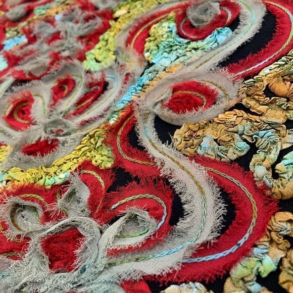 MEZON Embellished Sleeveless Top - Picture 2 of 6